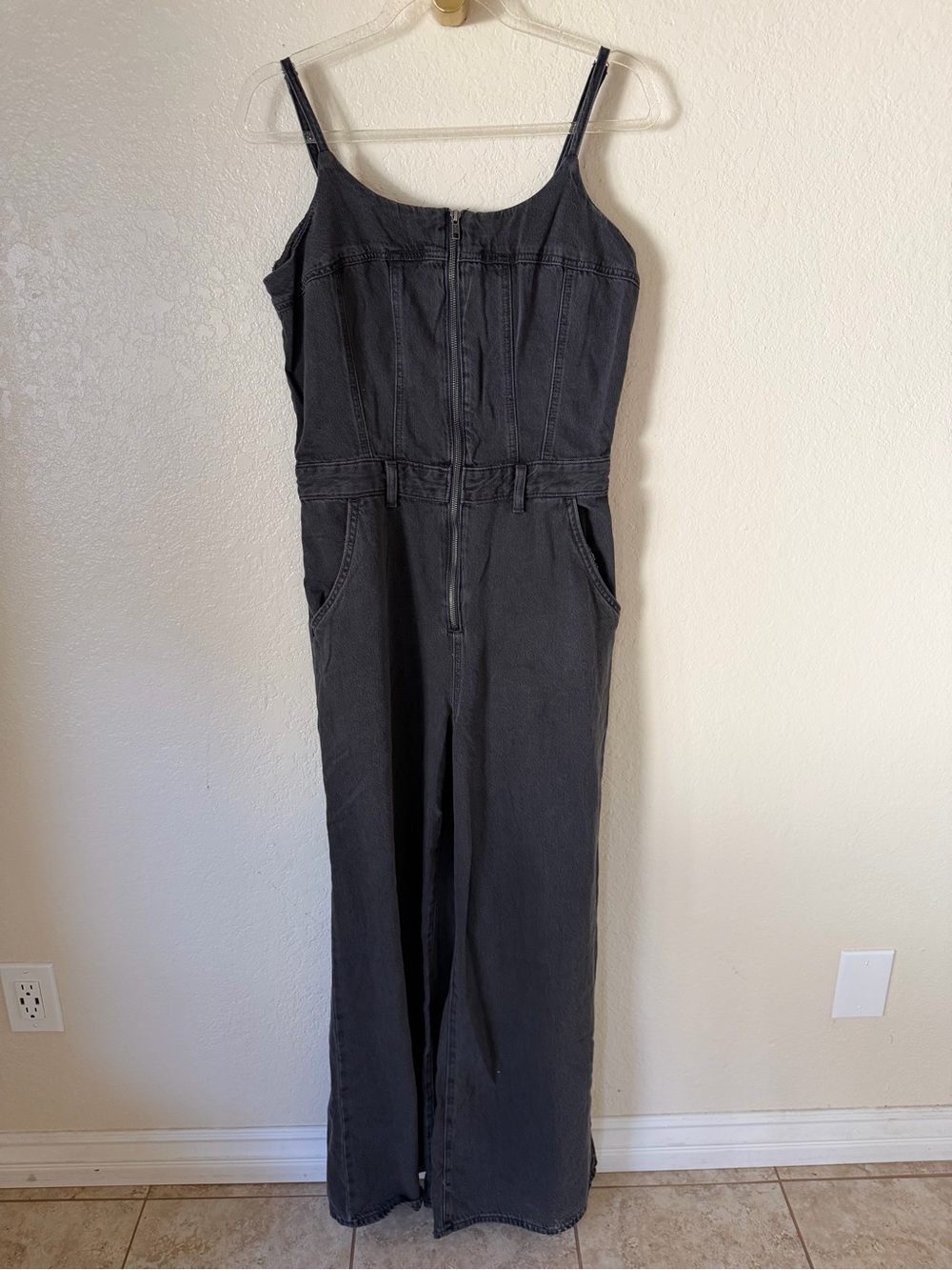 New Levi’s Bustier Jumpsuit size L - Picture 6 of 15